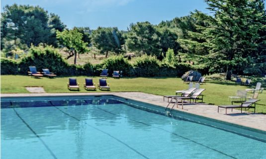 Piscine du Domaine de Roquerousse