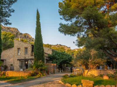 location de salle provence restaurant terrasse