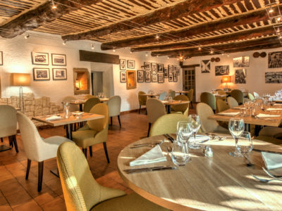 restaurant salon de provence: salle de restauration