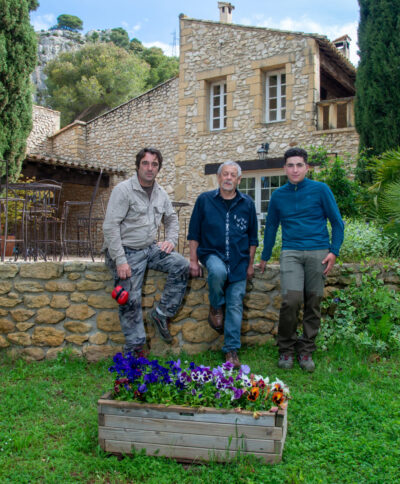 équipe entretien du Domaine de Roquerousse